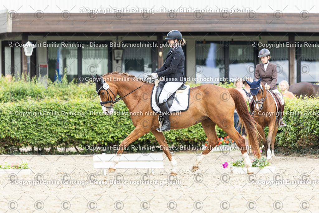 CL5A6591-2 | Emilia Reinking Fotografie - Realisiert mit Pictrs.com