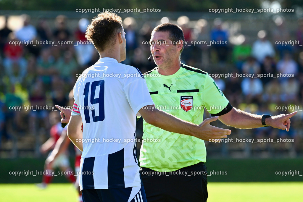 ATUS Nötsch vs. FC Dölsach | #19 Raphael Wibmer FC Dölsach, Peter Heiss Referee, ATUS Nötsch vs. FC Dölsach, ATUS Nötsch vs. FC Dölsach am 23.08.2026 in Nötsch (Sportplatz Nötsch), Austria, (Photo by Bernd Stefan)