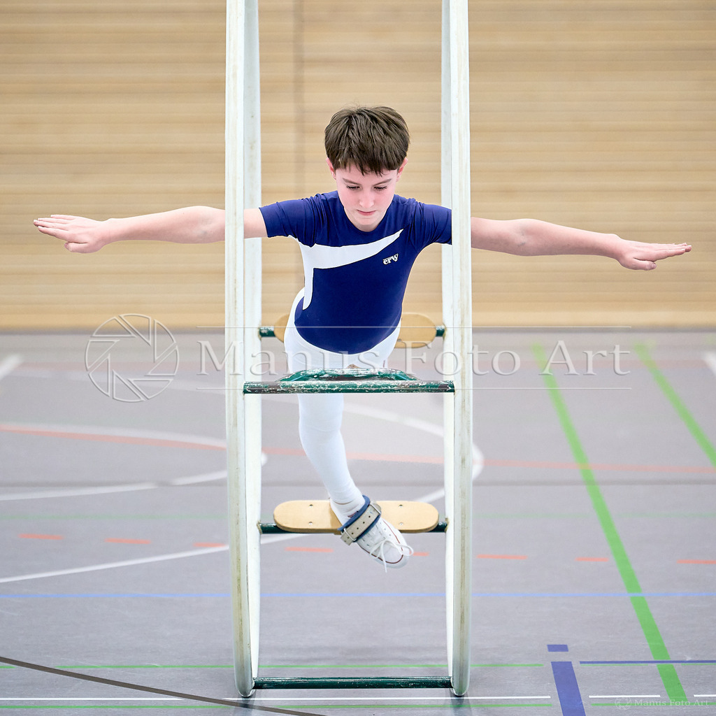 A-DSC02448 | Professionelle Sportfotografie in Hamburg, Schleswig-Holstein und Niedersachsen – spezialisiert auf Rhönrad, Geräteturnen, Leistungsturnen und rhythmische Sportgymnastik. Bundesweite Begleitung von Rhönrad-Events. Jetzt Sport-Fotos - Realisiert mit Pictrs.com