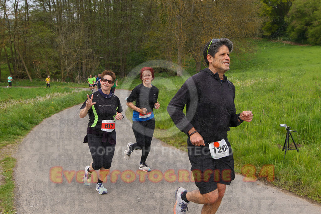 220501_1013_EV8_0104 | Sportfotografie im Rhein-Sieg Kreis, Köln, Bonn, NRW, Rheinland Pfalz, Hessen, etc. Unser Tätigkeitsfeld umfasst den Laufsport vom Volkslauf über den Marathon, Duathlon, Triathon bis zum Ultralauf wie Kölnpfad Ultra oder Schindertrail.