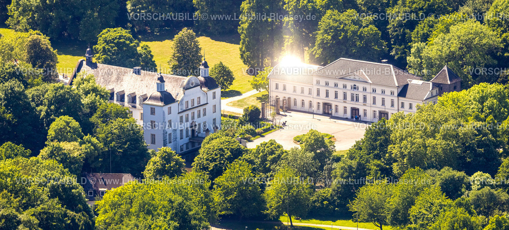Essen250507932 | Luftbild, Wasserschloss Borbeck und Schlosspark, Borbeck-Mitte, Essen, Ruhrgebiet, Nordrhein-Westfalen, Deutschland
