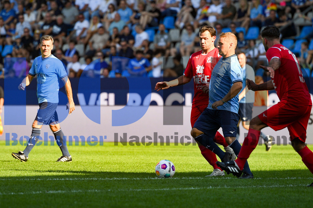  09.09.2023 - 
 | Christian Schnaubelt / Bochumer Nachrichtendienst (BOND) - 175 Jahre VfL Legendenspiell: VfL Bochum 1848 vs. Stadtauswahl  - Realisiert mit Pictrs.com