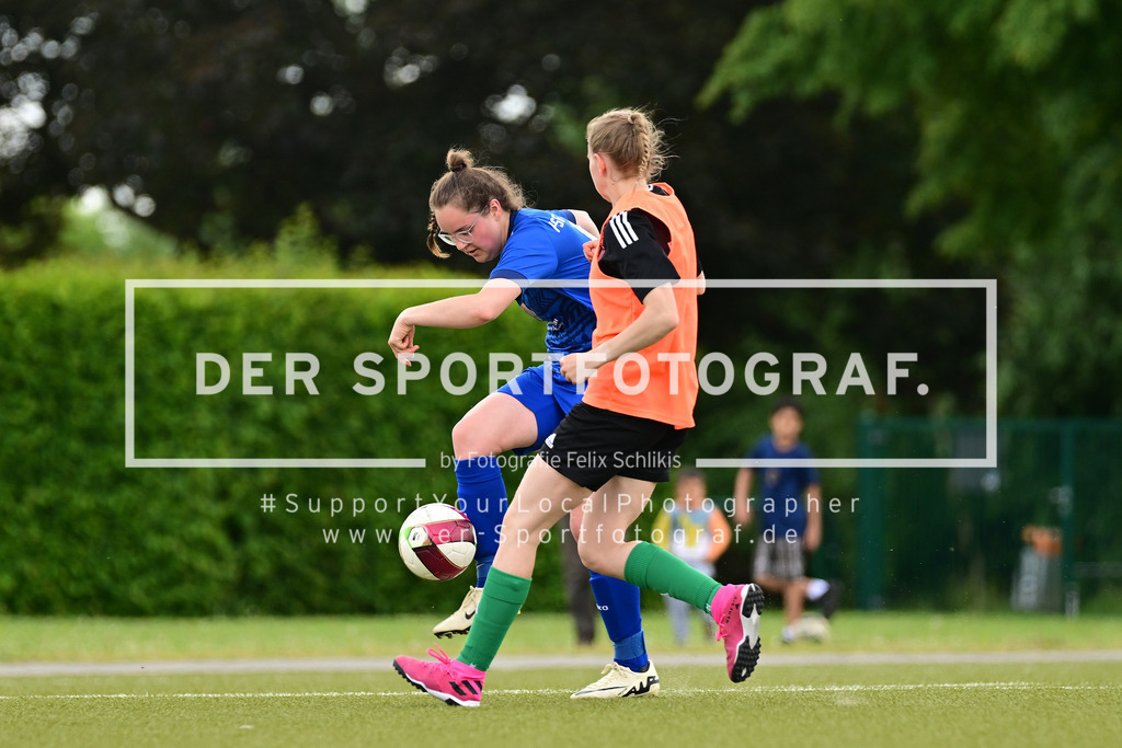 Fußball I Frauen I Saison 2024-2025 I Bezirksliga I 22. Spieltag I FSG 3 Meilen Altes Land - VfL Wingst I 042460 | Der Sportfotograf. - Realized with Pictrs.com