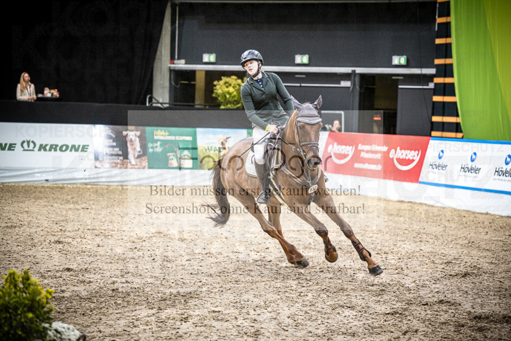 DOS_0507 | Entdecke hochwertige Reitturnierfotos von Foto Oger. Professionell, emotional und authentisch – jetzt Lieblingsmomente im Shop bestellen.Deutschlandweite Turnierfotografie. - Realisiert mit Pictrs.com