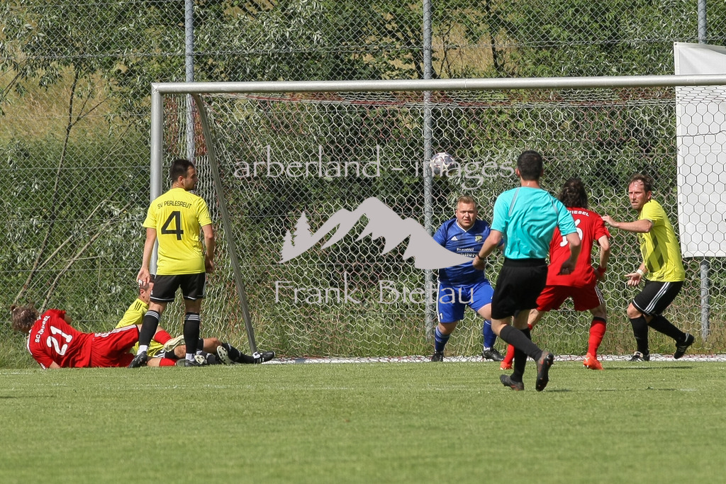 993T4127 | Medien- Sport- Entertainmentfotos