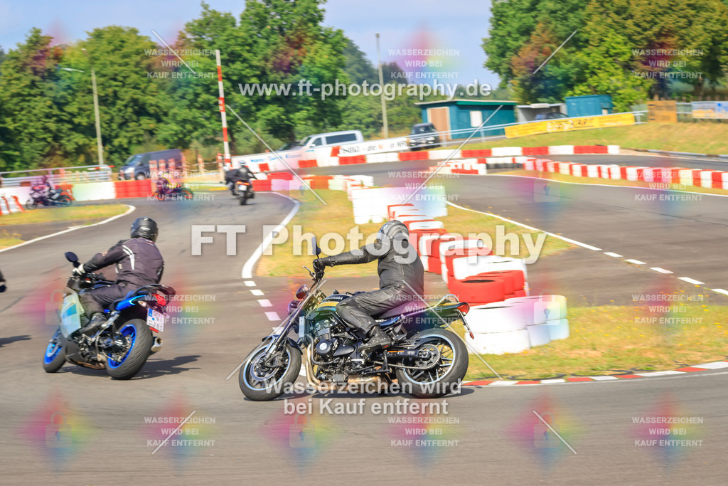 _DSK2271 | Hier findet Ihr Bilder von Touristenfahrten auf der Nürburgring Nordschleife oder von anderen Veranstaltungen die ich besucht habe. Viel Spass beim Durch Schauen 
