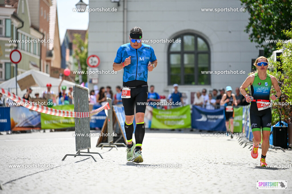 SZI_7293 | Stadttriathlon Erding 2025. #yourpictrs #sportshot_your_pictrs @Sportshotphotography #stadttriathlonerding Copyright: www.sportshot.de