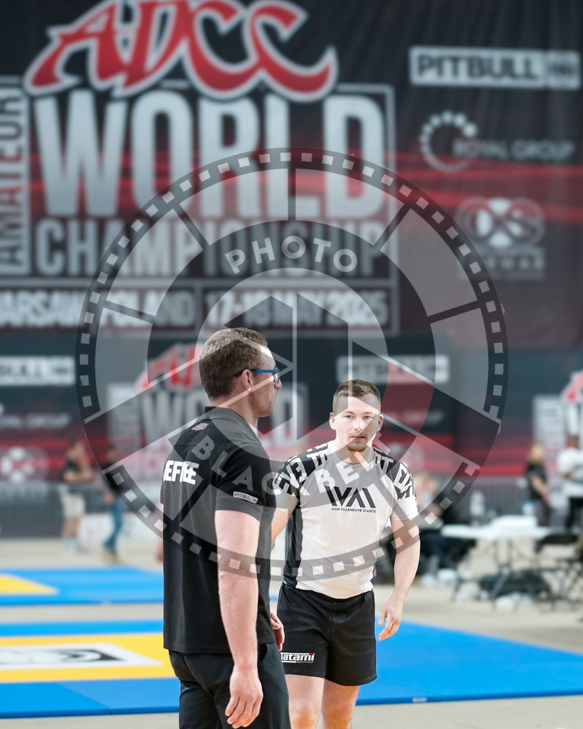 20250518PBB0049 | Athletes compete during the second day of the ADCC Amateur World Championship on May 18, 2025 in Warsaw, Poland. © Chiara Dazi / photoblackbelt
