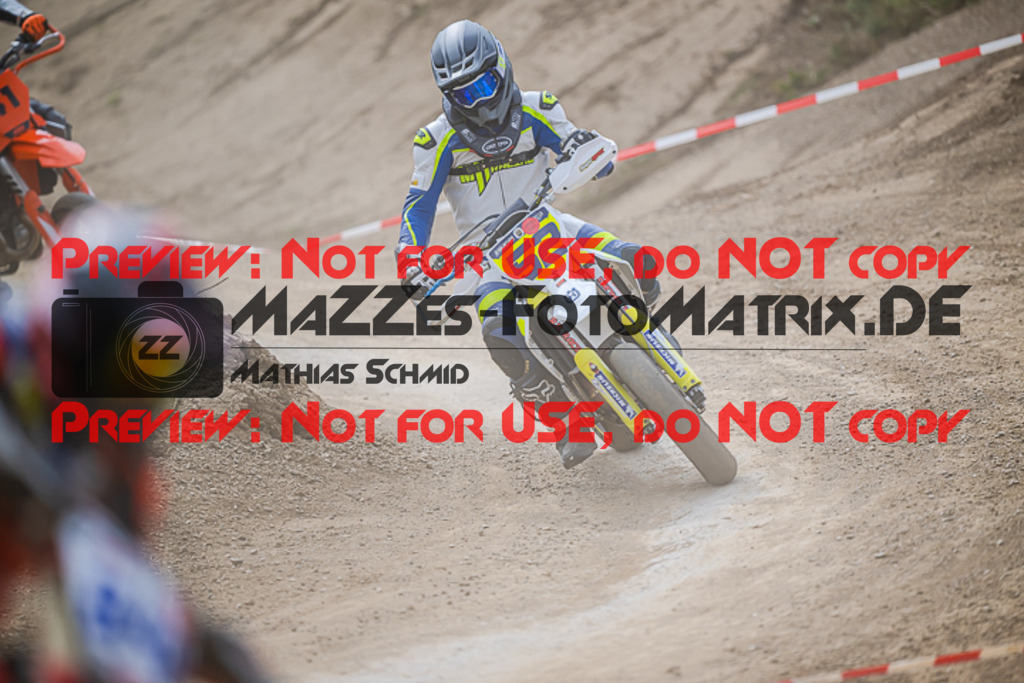 MaZZes_FotoMatrix_220904_0828 | S3