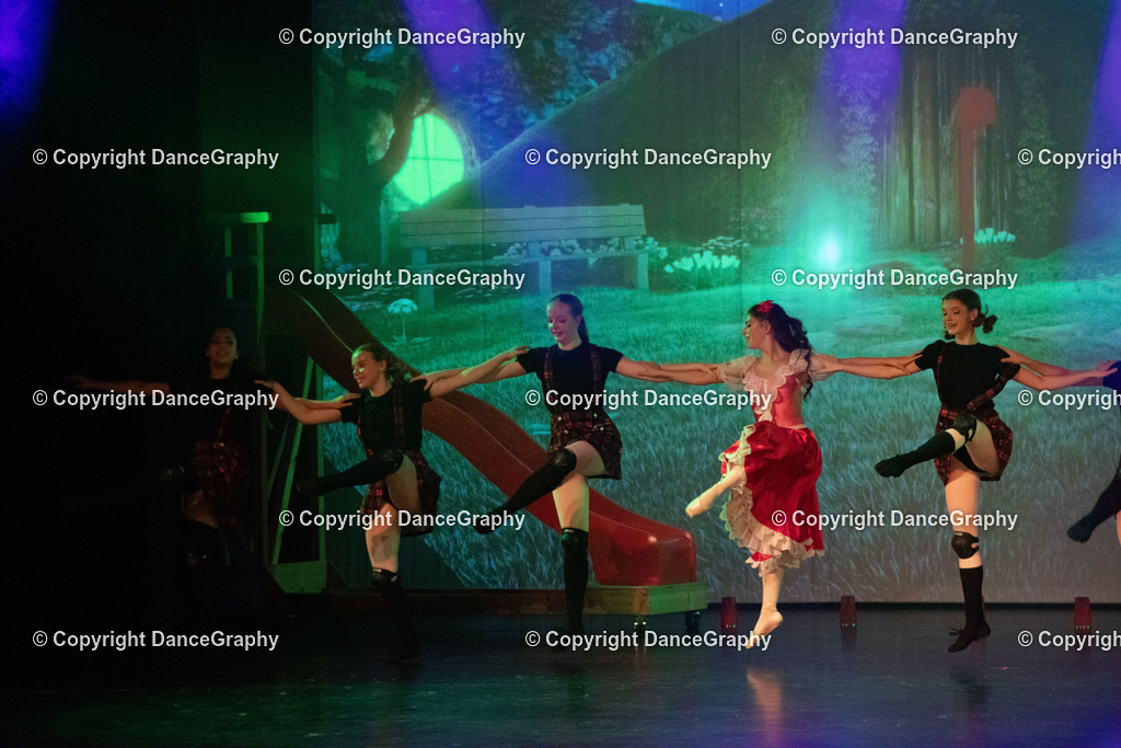 GPHY2035 | DanceGraphy - Realisiert mit Pictrs.com