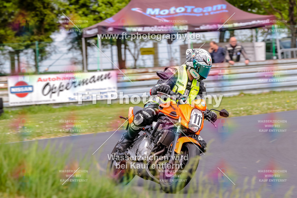 MotoTeamVBK-20863 | Hier findet Ihr Bilder von Touristenfahrten auf der Nürburgring Nordschleife oder von anderen Veranstaltungen die ich besucht habe. Viel Spass beim Durch Schauen 