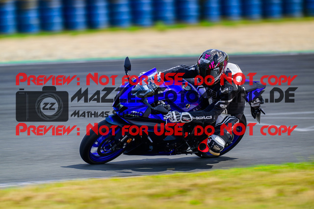 MaZZes_FotoMatrix_240725_6007705_3258 | GRUEN