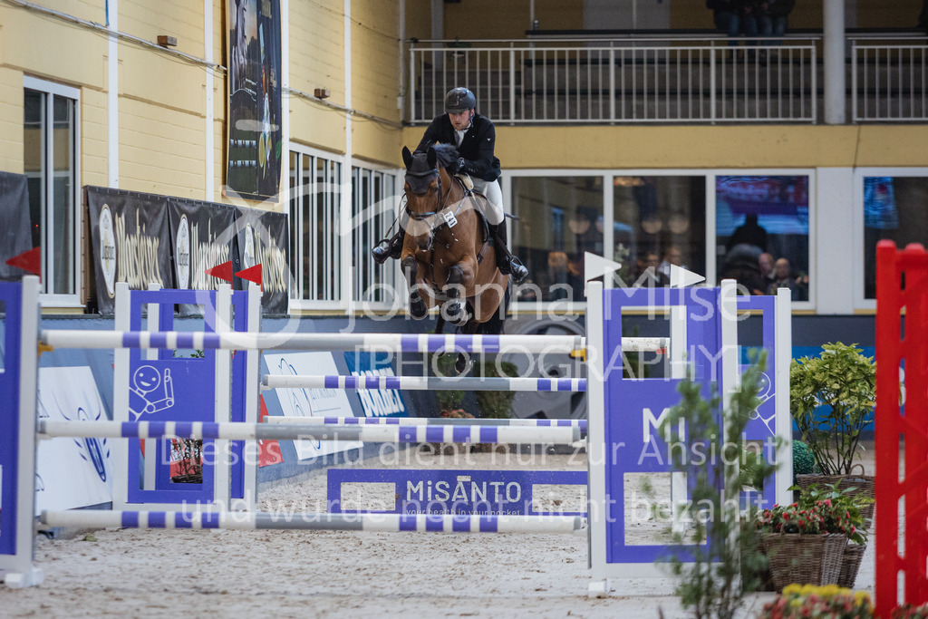 221023_Warstein_GroßerPreis-510 | Deine schönsten Turniermomente als professionelle Fotos! Entdecke hochwertige Pferdesport-Fotografie im Online-Shop. Jetzt Fotos finden & bestellen!