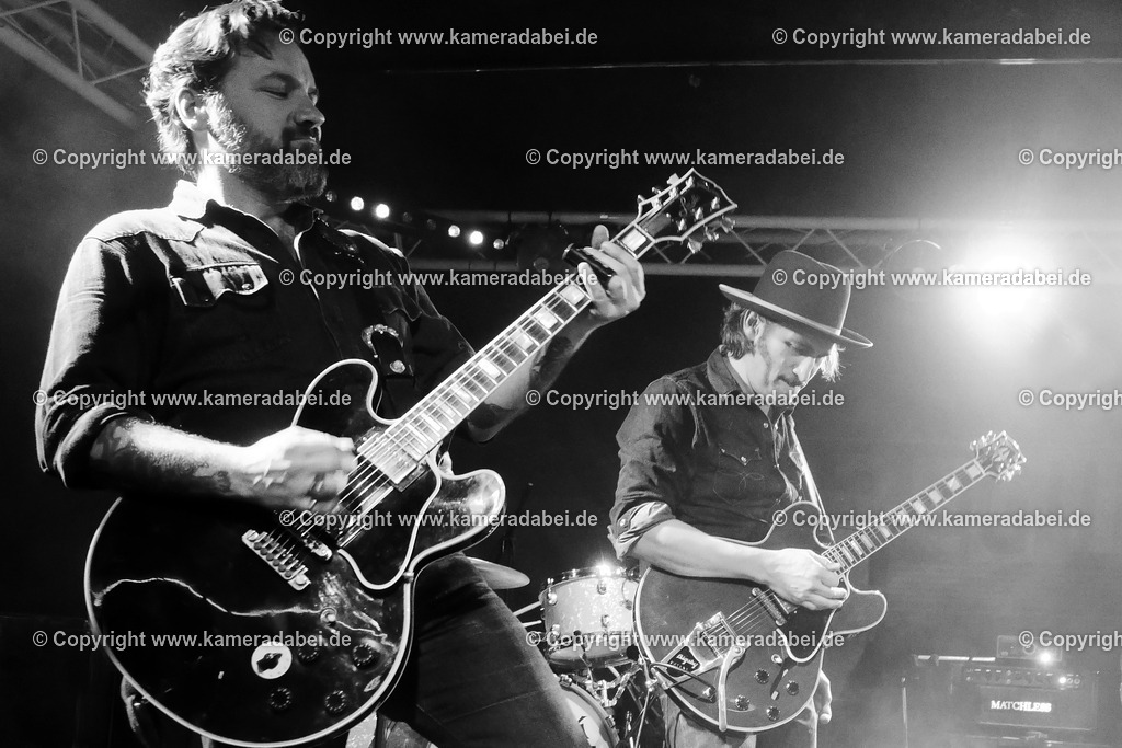 Konzert : Black Bottle Riot am 14.11.2025 im Rare Guitar in Münster | Konzert : Black Bottle Riot am 14.11.2025 im Rare Guitar in Münster - Realisiert mit Pictrs.com