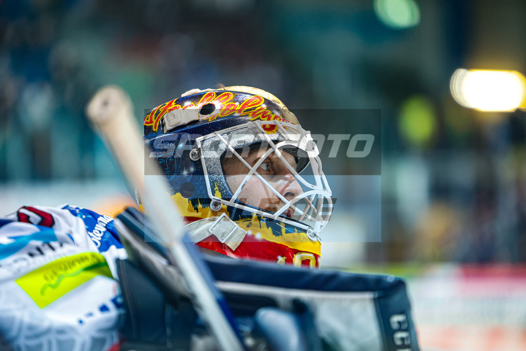 Iserlohn Roosters - Fischtown Pinguins Bremerhaven | Niklas Stefan Svedberg #35 (Pinguins Bremerhaven)
DEL: Iserlohn Roosters - Fischtown Pinguins Bremerhaven - Realisiert mit Pictrs.com