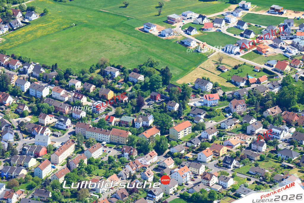 Das Luftbild der Stadt Bischberg wurde 2018 vom Flugzeug heraus erstellt (keine Drohne) Aufnahmehöhe ca.400 Meter- hohe Auflösung für beste Druck-Qualität