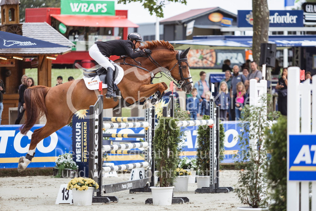 240712_BHO_ZweiPh-M2-1-513 | Deine schönsten Turniermomente als professionelle Fotos! Entdecke hochwertige Pferdesport-Fotografie im Online-Shop. Jetzt Fotos finden & bestellen!