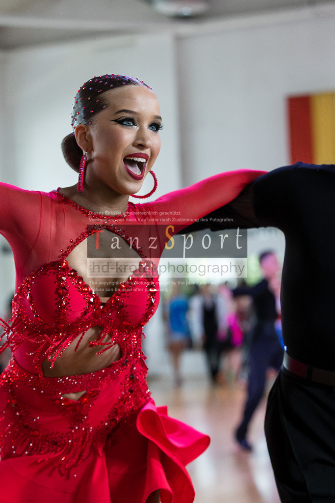 20240615_DM-Jun2-Kombi_09551 | Tanzsportbilder, Standardtanz, Lateintanz, WDSF, DTV, LTVB, dancecomp, goc, hessen tanzt, blaues band der spree, walzer, tango, wiener walzer, slowfox, quickstepp, samba, rumba, cha-cha-cha, paso doble. jive, hd-kroft photography, turniertanzsport