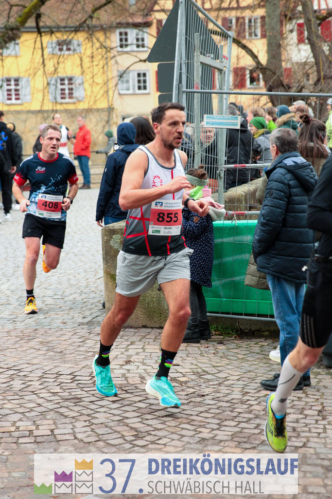 VR Bank Hauptlauf 10000m | 3 Koenigslauf 2023 - Realisiert mit Pictrs.com