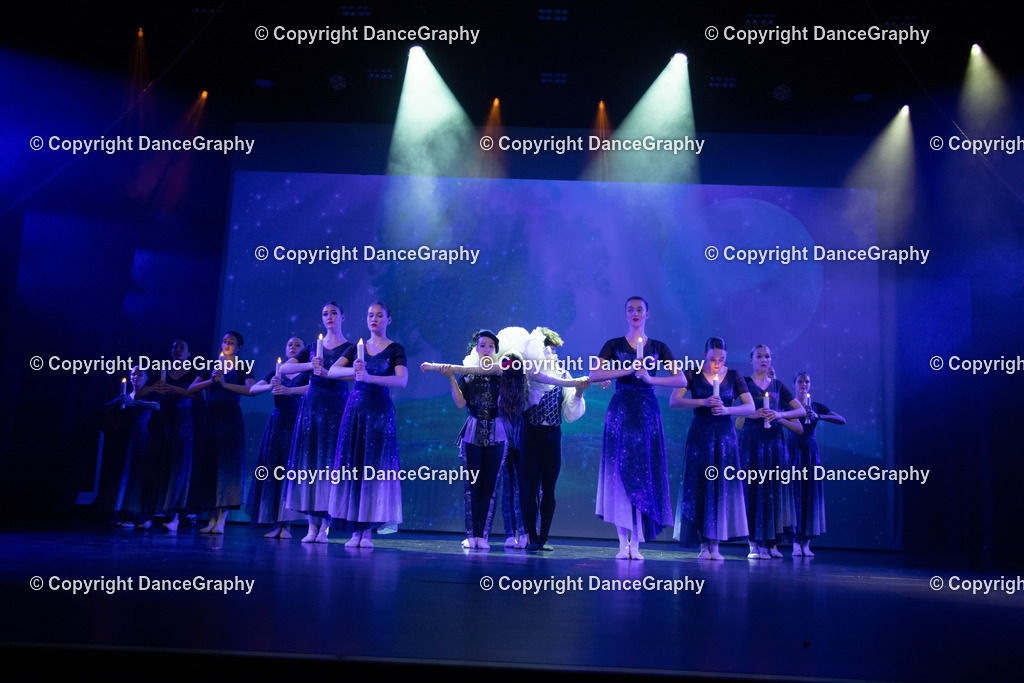 GPHY3416 | DanceGraphy - Realisiert mit Pictrs.com