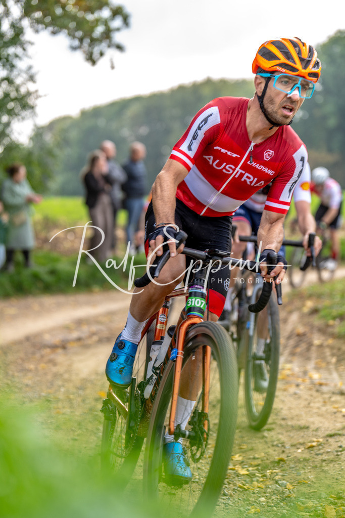 Ralf Eppink Photography 20251012_DSC03533 | Sportfotografie, Eventfotografie, Porträtfotografie, Radsport Fotograf, Triathlon Fotograf, Düsseldorf Fotograf, Köln Fotograf, Actionfotografie, Teamfotografie, Peoplefotografie, Business Portraits, Veranstaltungsfotografie, Reportagefotografie - Realisiert mit Pictrs.com