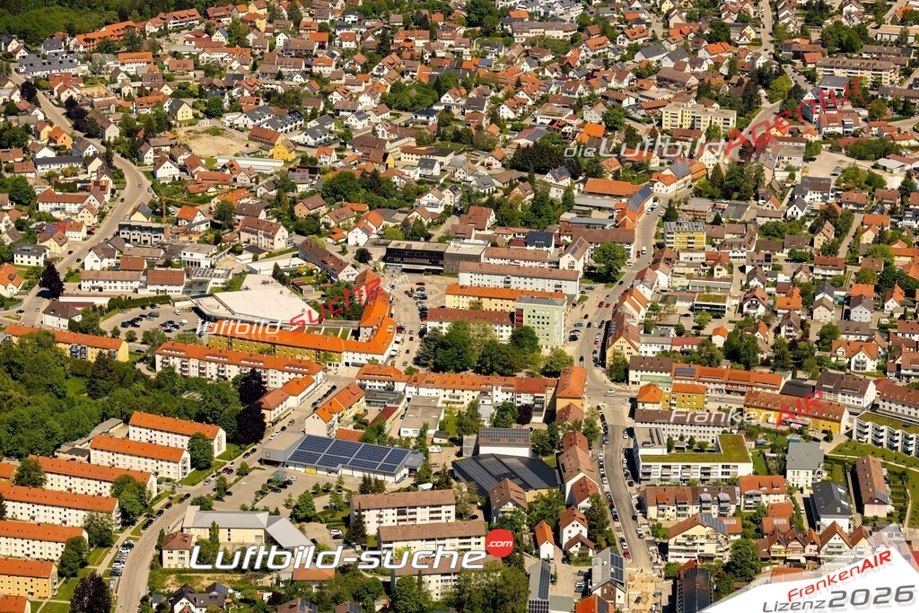 Das Luftbild zeigt : Neugablonz Kaufbeuren - Die Luftaufnahme wurde 2024 vom UL-Flugzeug aus erstellt ( keine Drohne ) - Hochauflösende Luftaufnahme - Für grossformatige Ausdrucke geeignet. Die Geschenkidee !Mit Lizenz und Bildrechte bestellbar