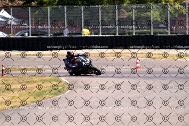 26bt04-1797 | markuskiefer.com - Realisiert mit Pictrs.com