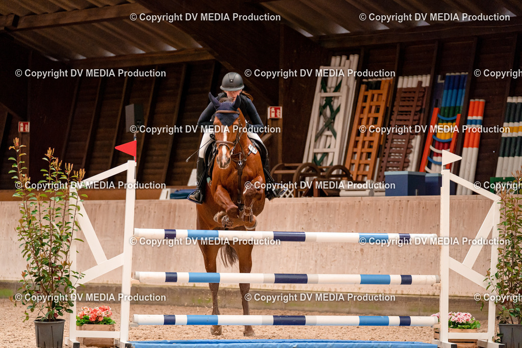 Springen Tag 1-434 | dv-media-shop - Realisiert mit Pictrs.com