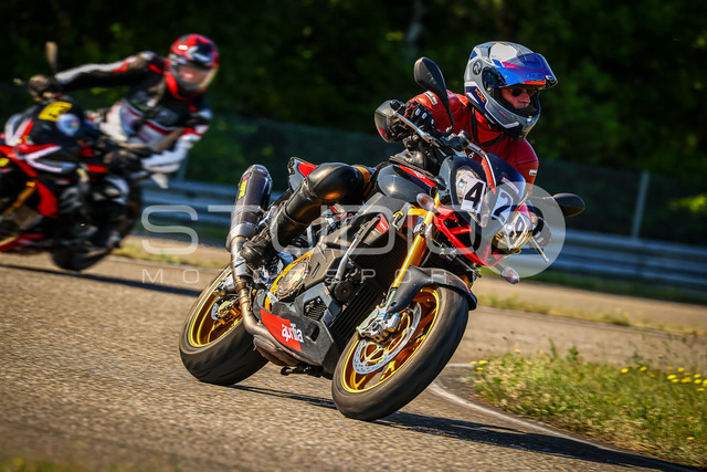 0429-260509DCB-009_429 | Deine Full-Service-Agentur für ✔️Videoproduktionen und ✔️Motorsportfotografie Jetzt Angebot anfragen!