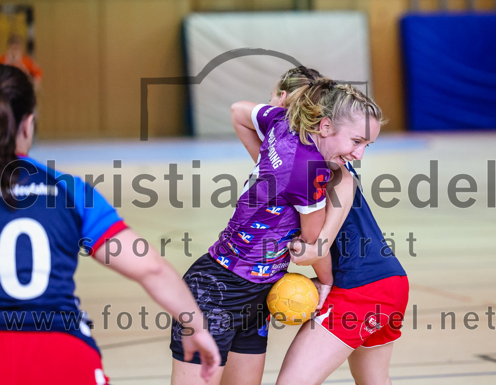 2023-10-14_058_SpVgg_Altenerding_gegen_HSG_Freising_Neufahrn_Damen | Erding, Deutschland, 14.10.2023:
Handball, Bezirksliga Frauen Altbayern 2023 / 2024, 3. Spieltag, SpVgg Altenerding II gegen HSG Freising-Neufahrn II, Endergebnis: 23:28

Johanna Bauschmid (SpVgg Altenerding, #22)

Foto: Christian Riedel / fotografie-riedel.net