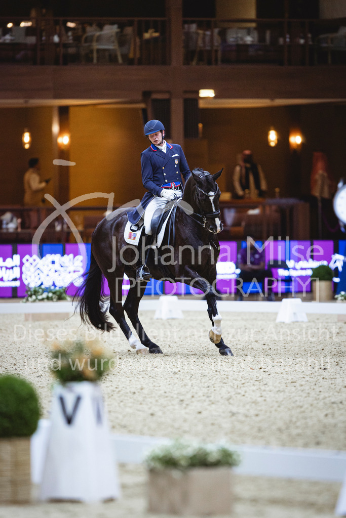 240417_Riyadh_Dressage-122 | Deine schönsten Turniermomente als professionelle Fotos! Entdecke hochwertige Pferdesport-Fotografie im Online-Shop. Jetzt Fotos finden & bestellen!
