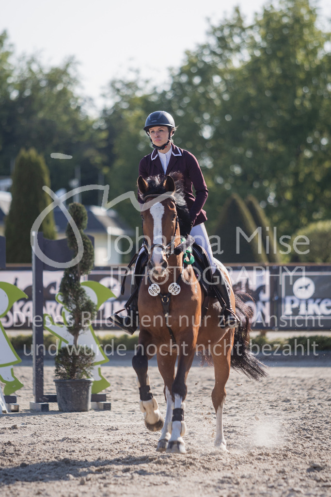 230518_MayDays_Stil-A2-451 | Deine schönsten Turniermomente als professionelle Fotos! Entdecke hochwertige Pferdesport-Fotografie im Online-Shop. Jetzt Fotos finden & bestellen!