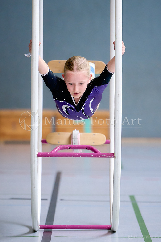 B-DSC02296 | Professionelle Sportfotografie in Hamburg, Schleswig-Holstein und Niedersachsen – spezialisiert auf Rhönrad, Geräteturnen, Leistungsturnen und rhythmische Sportgymnastik. Bundesweite Begleitung von Rhönrad-Events. Jetzt Sport-Fotos - Realisiert mit Pictrs.com