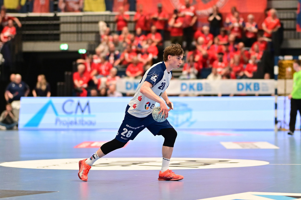 Handball I Herren I Saison 2024-2025 I Bundesliga I 25. Spieltag I HSV Hamburg - 1. VfL Potsdam | Der Sportfotograf. - Realisiert mit Pictrs.com
