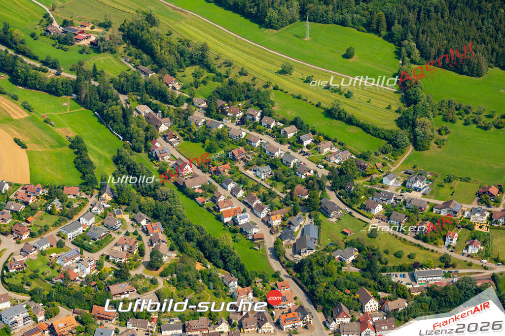 Das Luftbild zeigt :  Glatten - Die Luftaufnahme wurde 2024 vom UL-Flugzeug aus erstellt ( keine Drohne ) - Hochauflösende Luftaufnahme - Für grossformatige Ausdrucke geeignet. Die Geschenkidee !Mit Lizenz und Bildrechte bestellbar