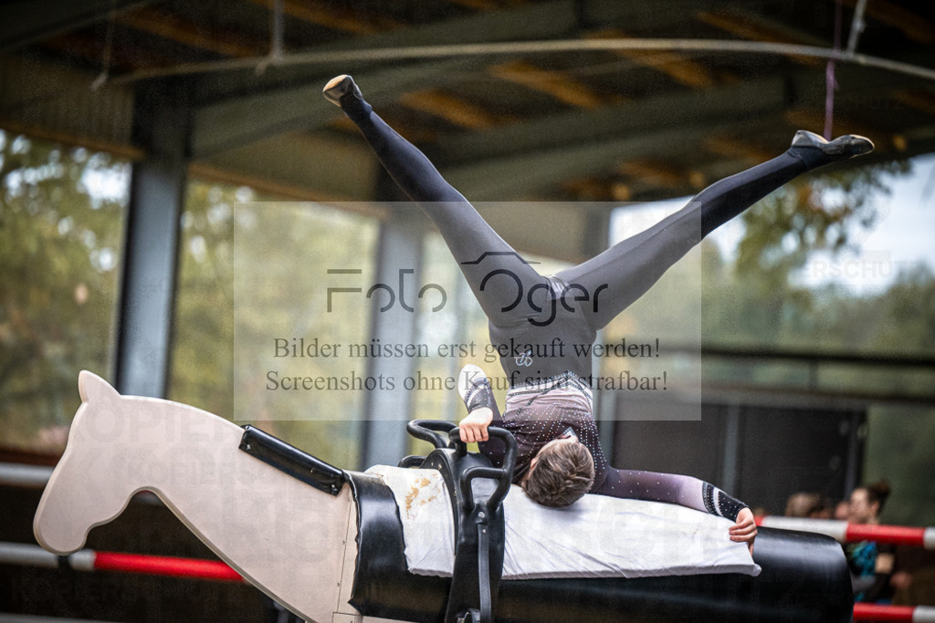 DOS_0660 | Entdecke hochwertige Reitturnierfotos von Foto Oger. Professionell, emotional und authentisch – jetzt Lieblingsmomente im Shop bestellen.Deutschlandweite Turnierfotografie. - Realisiert mit Pictrs.com