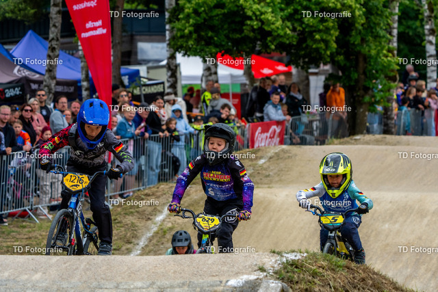 BayBMX2026-05698 | Fotogalerie von Thomas Dettweiler mit Eventbildern und lizenzfreien Fotos. Perfekt als Wandbild, für Büro, Website oder private Nutzung. - Realisiert mit Pictrs.com