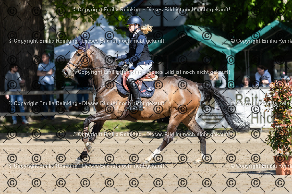 CL5A1881 | Emilia Reinking Fotografie - Realisiert mit Pictrs.com