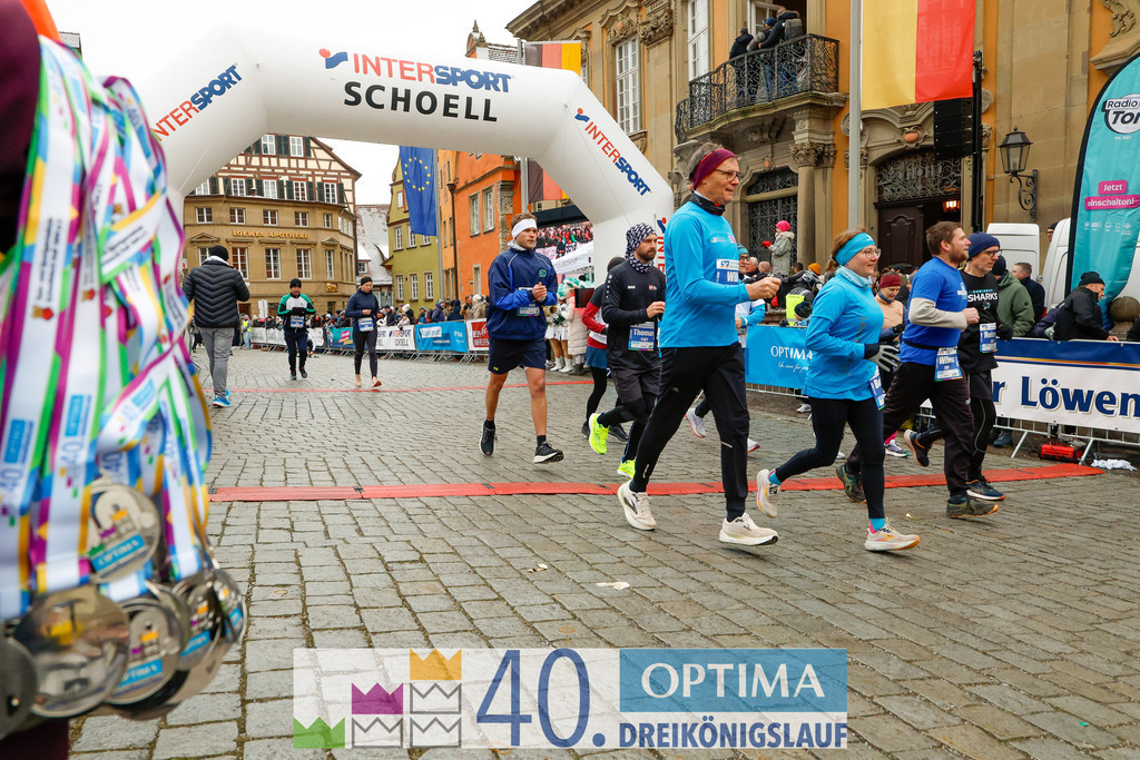 VR Bank Hauptlauf 10km | 40. Optima 3koenigslauf 2026 - Realisiert mit Pictrs.com