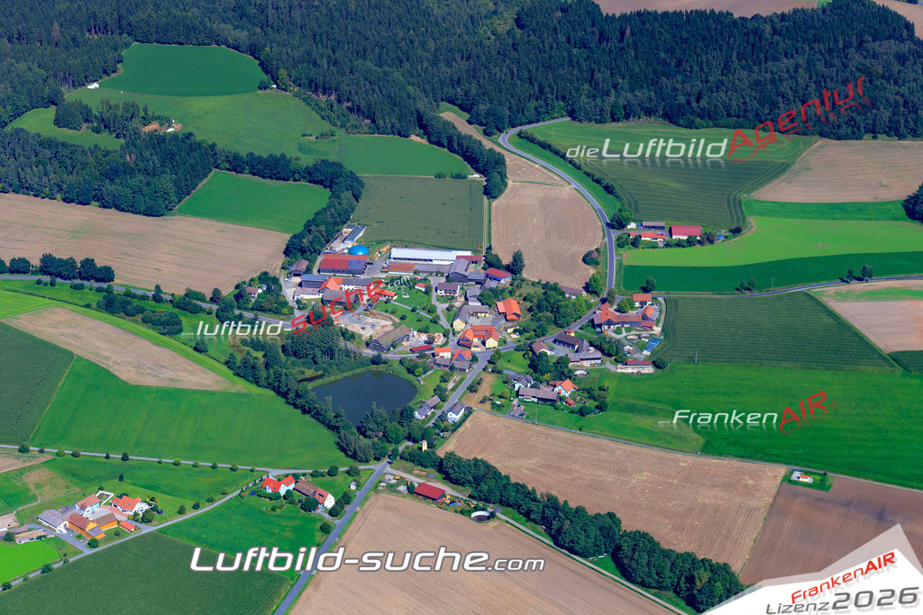 Die Luftaufnahme der Stadt Altenparkstein wurde 2017 vom Flugzeug heraus erstellt ( keine Drohne )- hohe Auflösung für beste Qualität