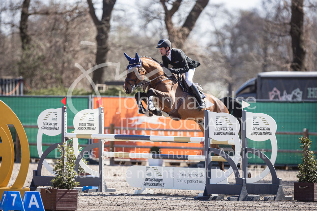 250408_Mühlen_SprPf-L-420 | Deine schönsten Turniermomente als professionelle Fotos! Entdecke hochwertige Pferdesport-Fotografie im Online-Shop. Jetzt Fotos finden & bestellen!