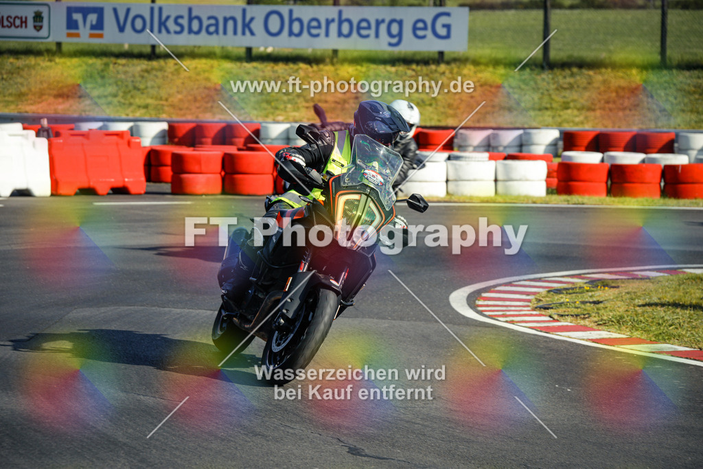 OBK_Mai_Volker_Adam-10009 | Hier findet Ihr Bilder von Touristenfahrten auf der Nürburgring Nordschleife oder von anderen Veranstaltungen die ich besucht habe. Viel Spass beim Durch Schauen 
