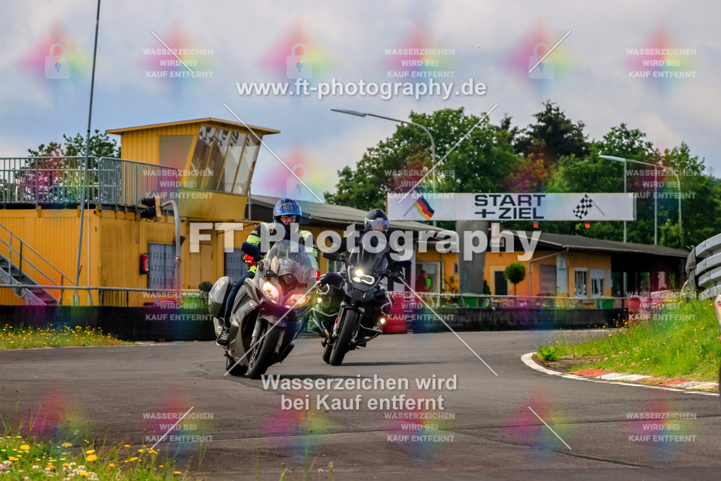 _TCM3237 | Hier findet Ihr Bilder von Touristenfahrten auf der Nürburgring Nordschleife oder von anderen Veranstaltungen die ich besucht habe. Viel Spass beim Durch Schauen 