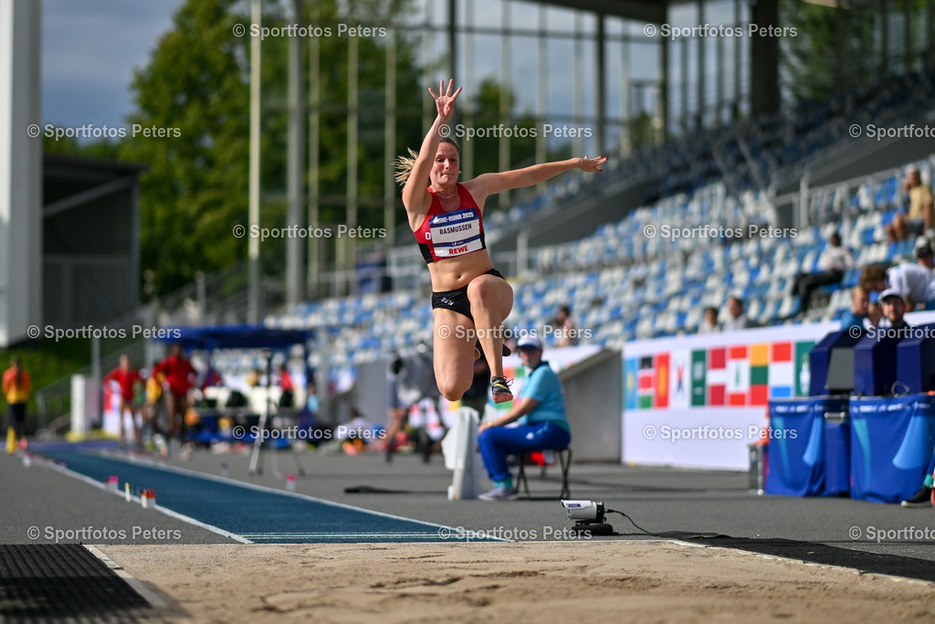 KP1_7351_1 | 21.07.2025, xkaix, Leichtathletik, FISU World University Games 2025 v.l. Ida Boe Rasmussen (Dänemark) - Realisiert mit Pictrs.com