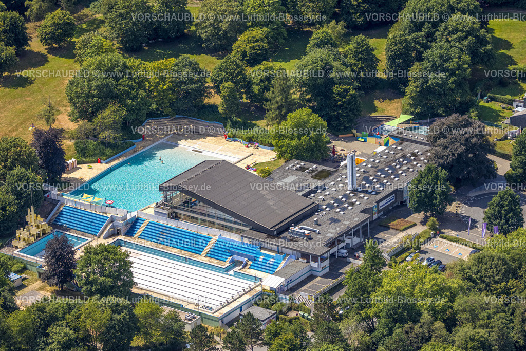 Velbert220803417Neviges | Luftbild, Panoramabad Velbert-Neviges, Neviges, Velbert, Ruhrgebiet, Nordrhein-Westfalen, Deutschland