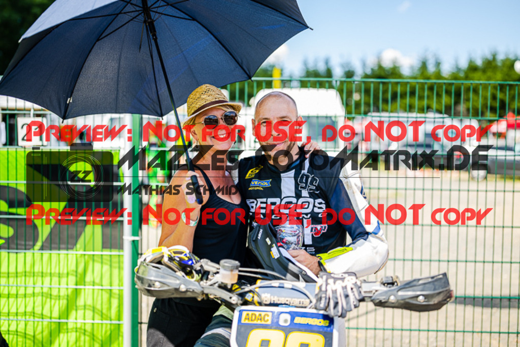 MaZZes_FotoMatrix_220703_3057 | S2