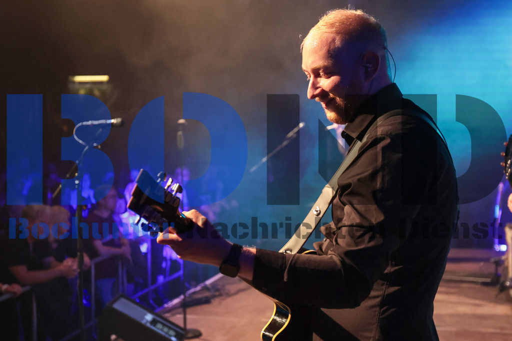 SES_GEBZFR20250828-67 | bond - Realisiert mit Pictrs.com