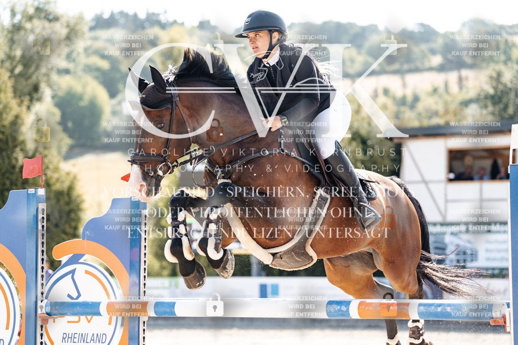 CK902527 | Turnierfotografie Pferdefotografie Trier Rheinland-Pfalz Pferdesport Reitsport Tierfotografie Sportfotografie Pferdevideo Pferdevideografie Equestrianvideography equestrianphotography  - Realisiert mit Pictrs.com