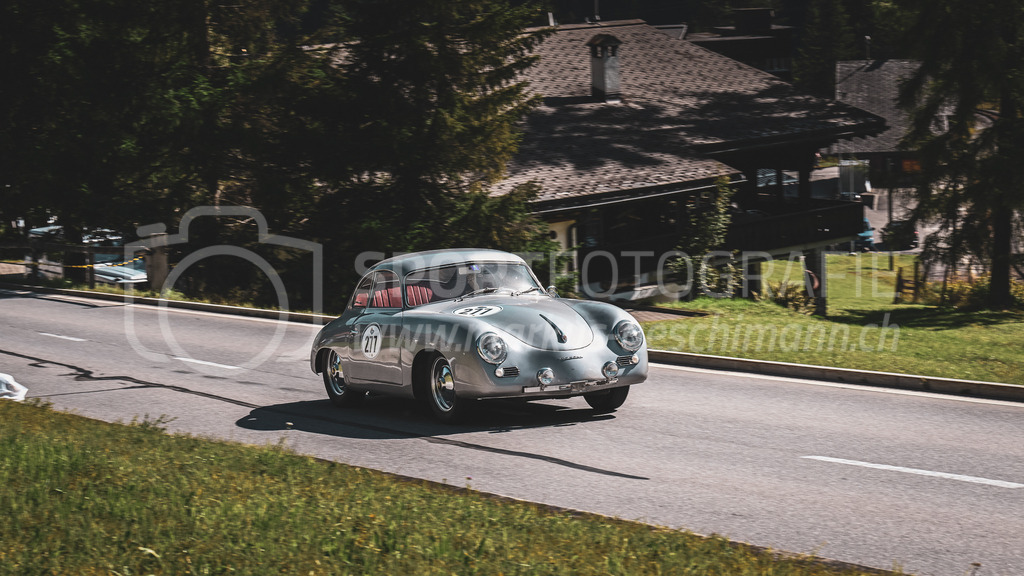 19. Arosa ClassicCar 2023 - 2. September 2023 | 19. Arosa ClassicCar 2023
Arosa, Schweiz
Bächli Britta aus Lenzburg mit der Startnummer 277 in einem Porsche 356 PRE-A, Jahrgang 1954, in der Klasse Classic Trophy.
@arosaclassiccar, @arosa.official, #arosaclassiccar, #arosa, #76curves, #classiccar
Bild: Sportfotografie Markus Aeschimann | www.markus-aeschimann.ch - Realisiert mit Pictrs.com