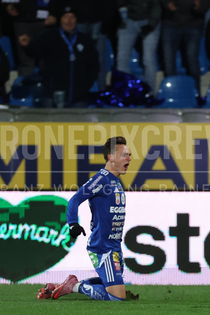 TSV Egger Glas Hartberg vs SV Oberbank Ried – Austrian Bundesliga Match | The image shows Lukas Fridrikas (Hartberg) rejoicing his goal, at the Bundesliga match TSV Hartberg vs SV Ried at Profertil Arena Hartberg. 22.11.2025